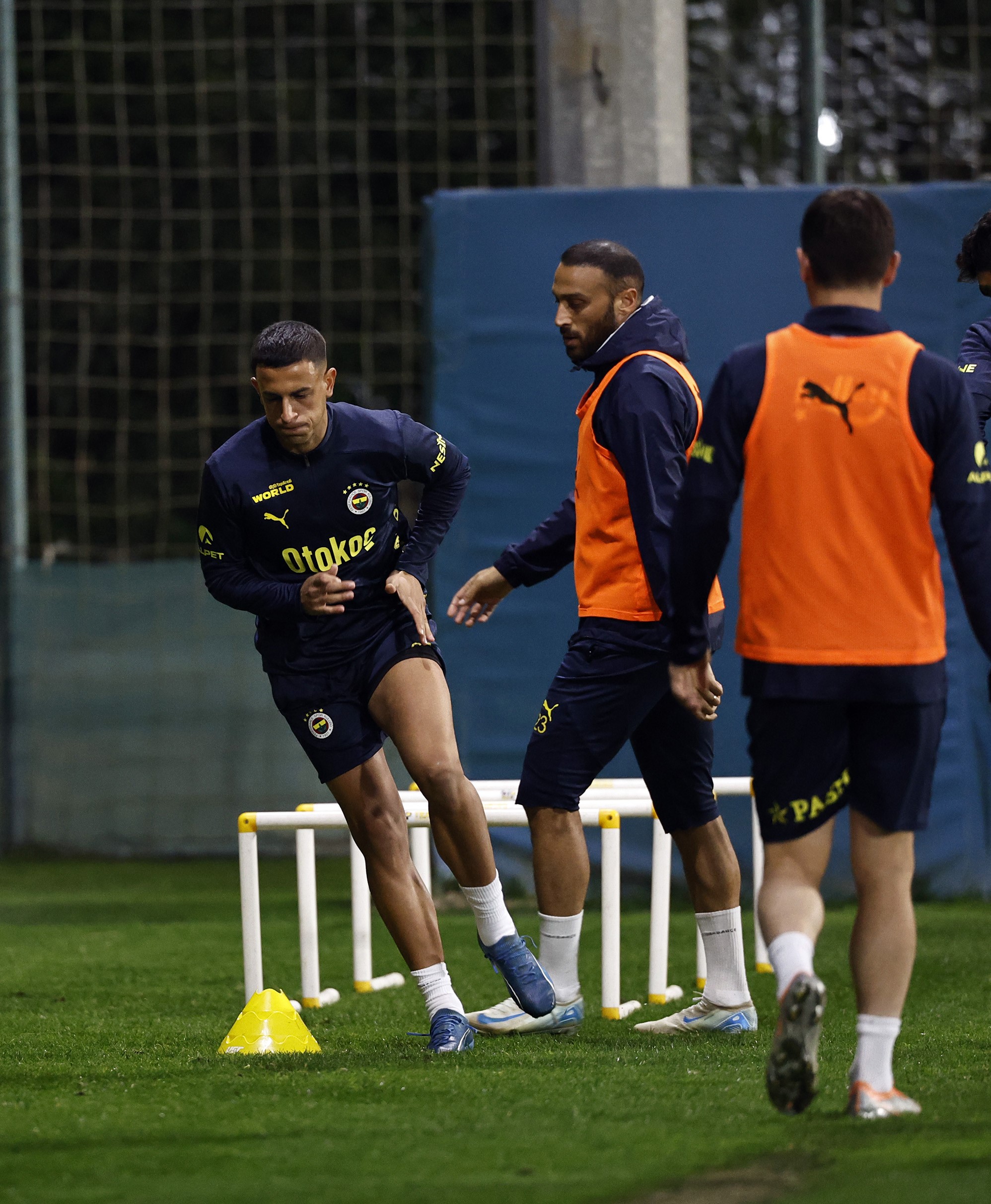 Fenerbahçe'de Sivasspor maçı hazırlıkları başladı